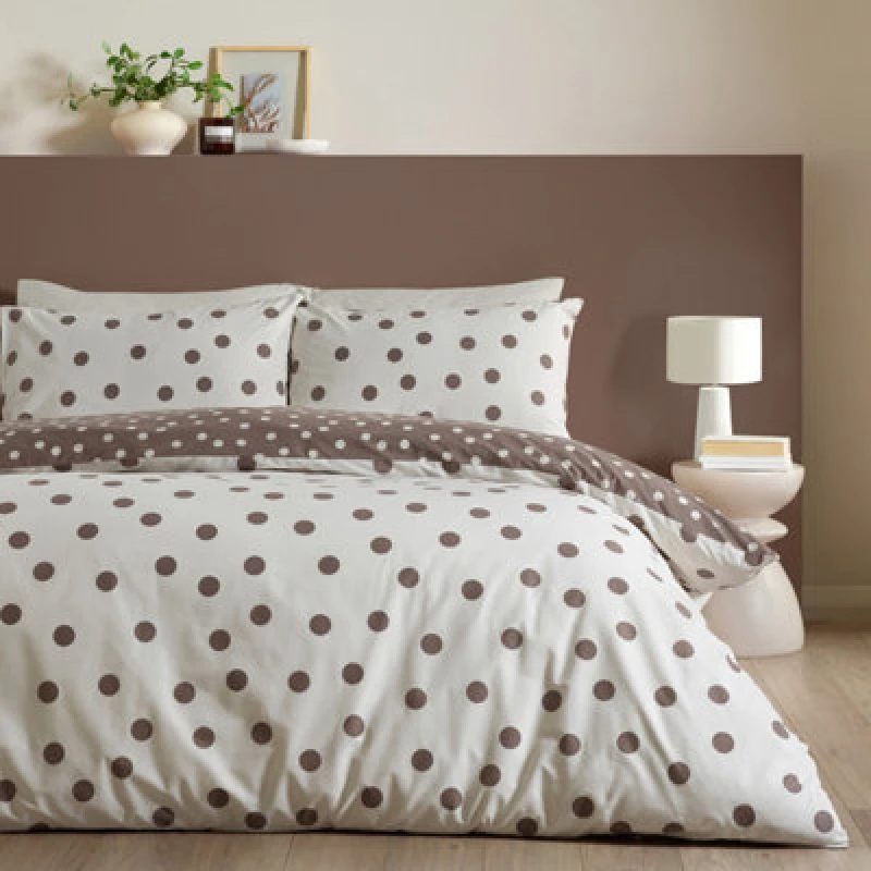 Image of Catherine Lansfield Polka Dot Reversible Double Duvet Cover Set With Pillowcases Chocolate