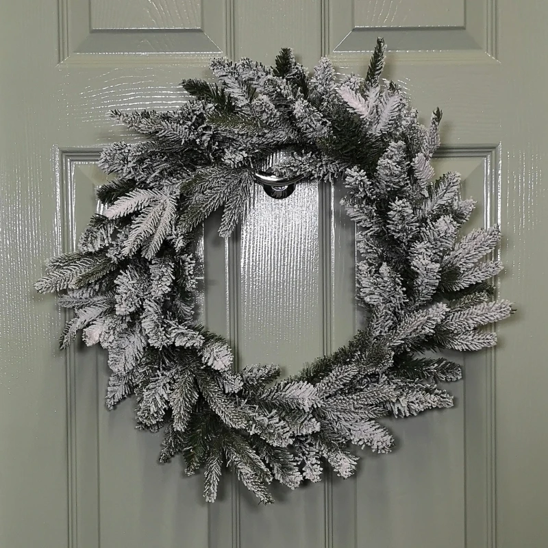 Image of 45cm Snow Flocked Green Wreath Christmas Decoration with 84 Tips
