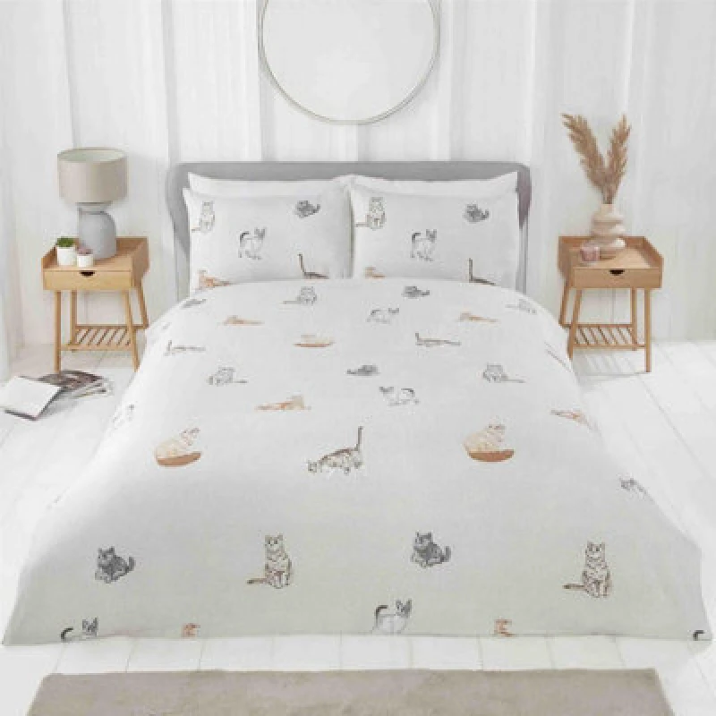 Image of Rapport Home Purrrfect Microfibre Reversible Duvet Cover Set with Pillowcase in Grey Size: King Grey Unisex King