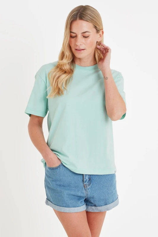 Image of TOG24 Womens 'Erica' 100% Cotton Supersoft T-Shirt in Light Green Size: 10 Light Green Female 10