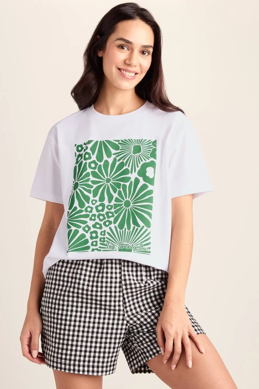 Image of TOG24 Womens 'Trissy' Premium Supersoft T-Shirt in Cool White Size: 18 Cool White Female 18