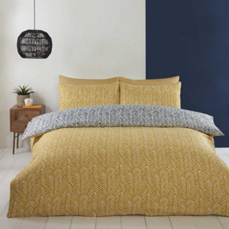 Image of Rapport Home Helston Reversible Duvet Cover Set with Pillowcase Bedding in Yellow Size: Double Yellow Unisex Double