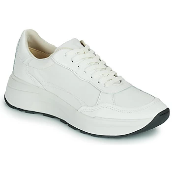 image of Vagabond Shoemakers JANESSA womens Shoes Trainers in White