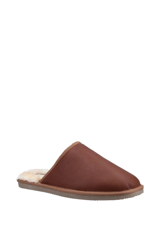 Image of Hush Puppies Hush Puppies Men 'Coady' Leather Slipper in Tan Size: 7 Tan 7 Male 5038600870131