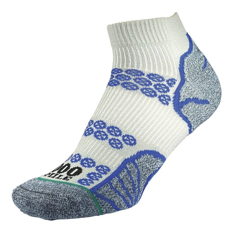 Image of 1000 Mile 1000 Mile Men Lite Ankle Socks in Silver Size: Medium Silver M Male 5063107812766