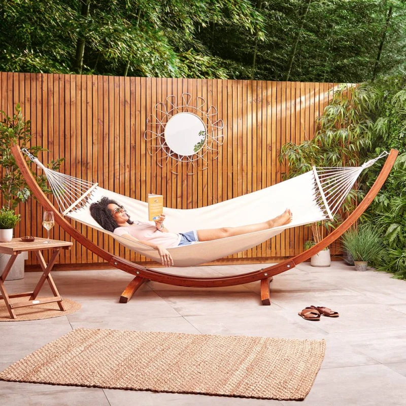Image of VonHaus 1 Person Freestanding Curved Frame Garden Hammock Beige