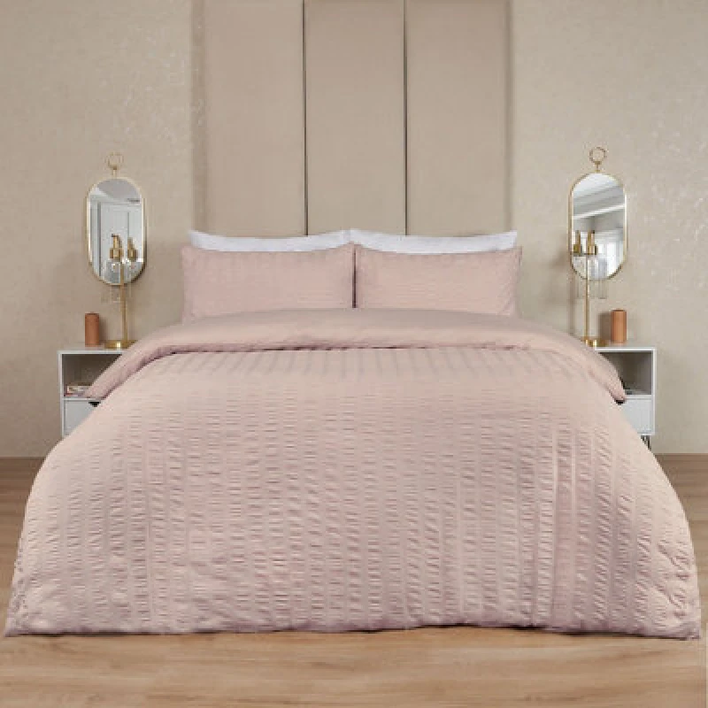 Image of OHS OHS Seersucker Duvet Cover with Pillowcase Bedding in Baby Pink Size: Single Baby Pink Single Unisex 5027434221523