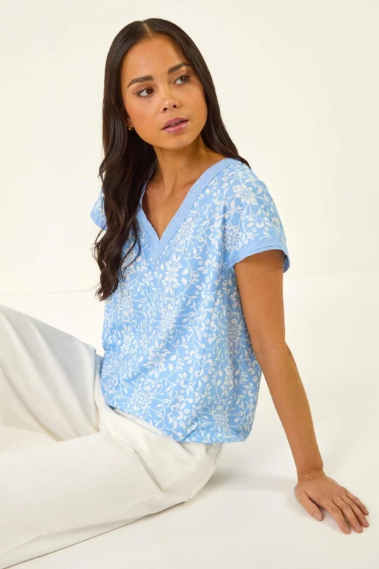 Image of Roman Womens Petite V-Neck Trim Stretch Top in Blue Size: 12 Blue Female 12