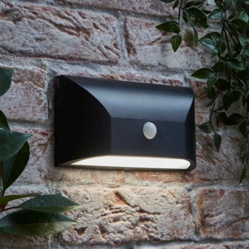 Image of ValueLights ValueLights Owen Black Downlight IP65 LED PIR Motion Sensor Outdoor Wall Light Black One Size Unisex 5016529274575