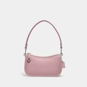 Image of Coach The Coach Originals Glovetanned Swinger 20 Leather Bag