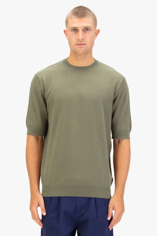 Image of Luke 1977 Luke 1977 Men Farrington Knitted T-Shirt in Green Size: 2X-large Green XXL Male 5063494097012