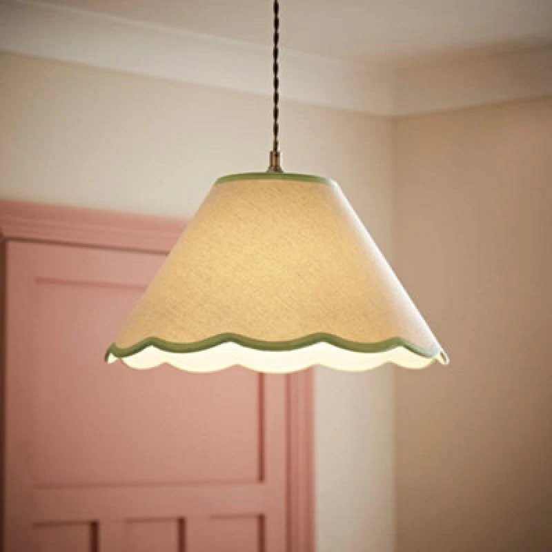 Image of Florie Large Scallop Trim Shade