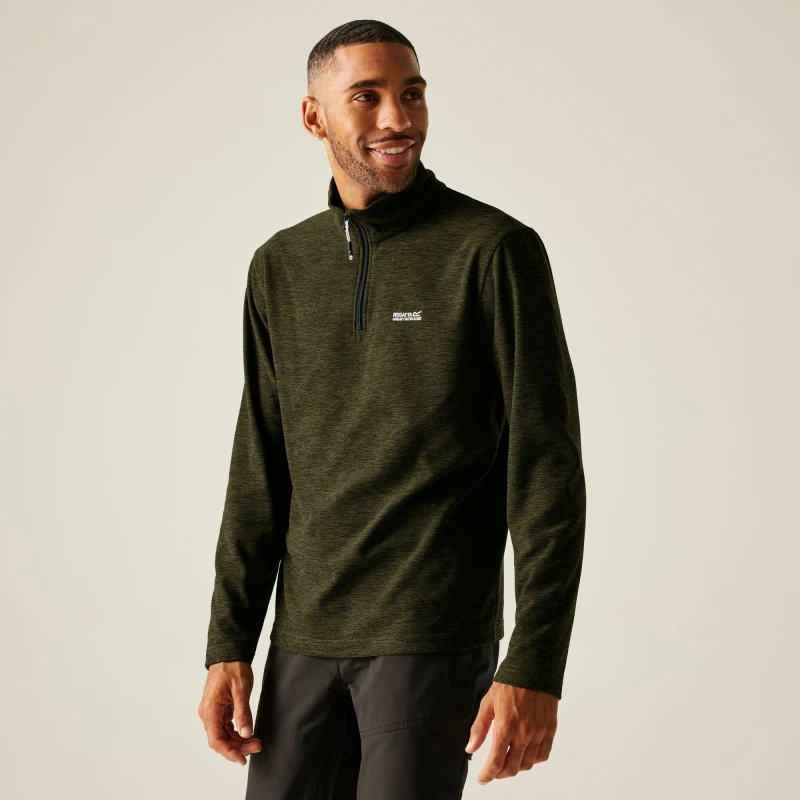 Image of Regatta Regatta Men Thompson Marl Lightweight Half-Zip Fleece in Dark Green Size: Medium Dark Green M Male 5063516219514