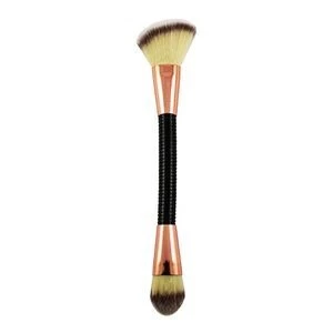 Makeup Revolution Brush Flex 03 Sculpt and Contour