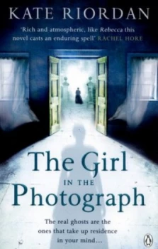 Image of The Girl in the Photograph by Kate Riordan Paperback