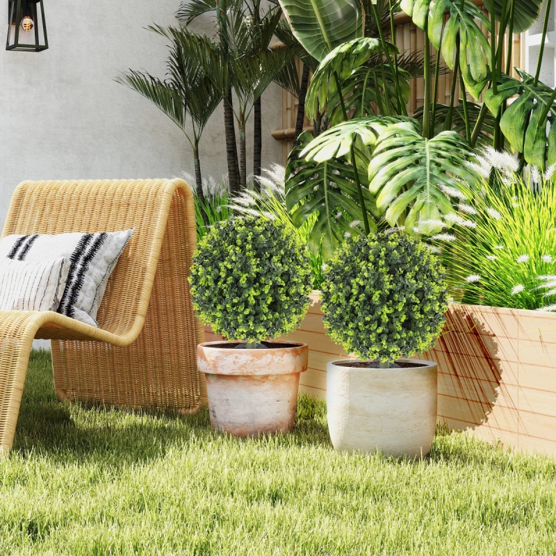 Image of HOMCOM HOMCOM Set of 2 40cm Artificial Boxwood Topiary Ball Bush for Indoor Outdoor in Green Green One Size Unisex 5063603071292
