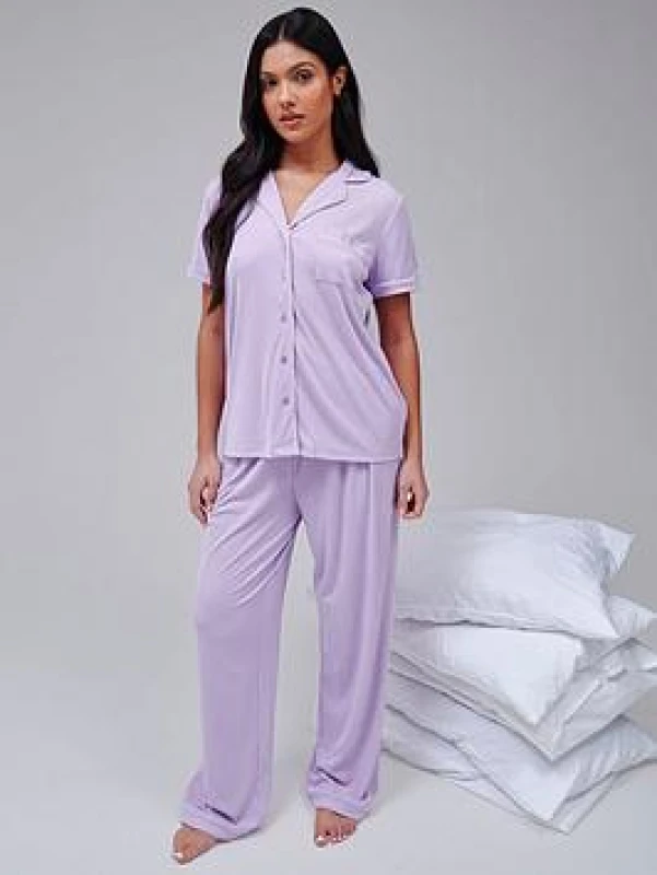Image of Loungeable Womens Super Soft Jersey Rib Traditional Short Sleeve Long Pant Set in Lilac Size: XL Lilac Female XL