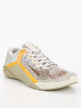 Image of Nike Metcon 6 Trainers - Grey/Camo