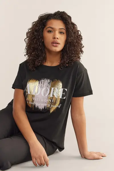 Image of Evans Printed 'Adore' T-Shirt Black