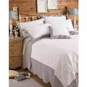 Image of Riva Home Fayence Bedspread (195x260cm) (White/Grey) - White/Grey