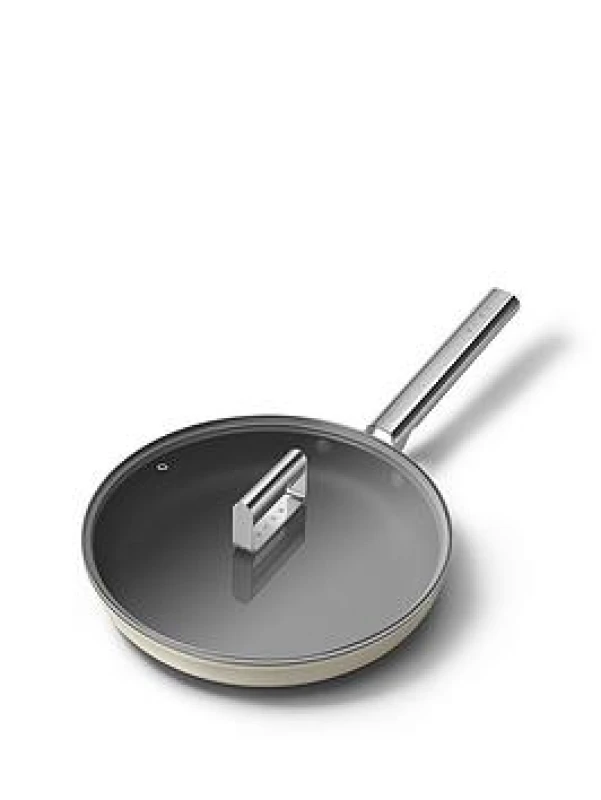 Image of Smeg 20Cm Retro Frying Pan, Oven Safe, Aluminium, Cream Cream X4WB8 Unisex