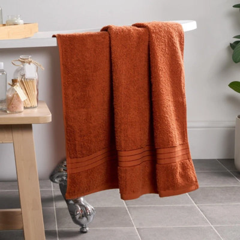 Image of OHS OHS Luxury Bath Towel 100% Cotton Bathroom in Burnt Orange Burnt Orange Bath Towel Unisex 5027434186402
