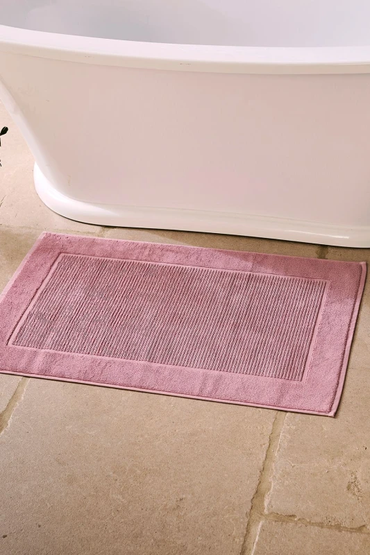 Image of Christy CHRISTY 'Supreme' Luxury 100% Cotton Towelling Bath Mats in Pink Pink One Size Unisex 5012448879907
