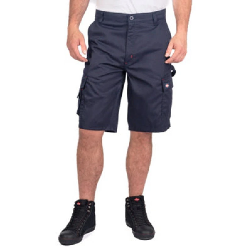 Image of Lee Cooper Workwear Lee Cooper Workwear Men Classic Cargo Shorts in Navy Size: 40R Navy 40R Male 5050217318264