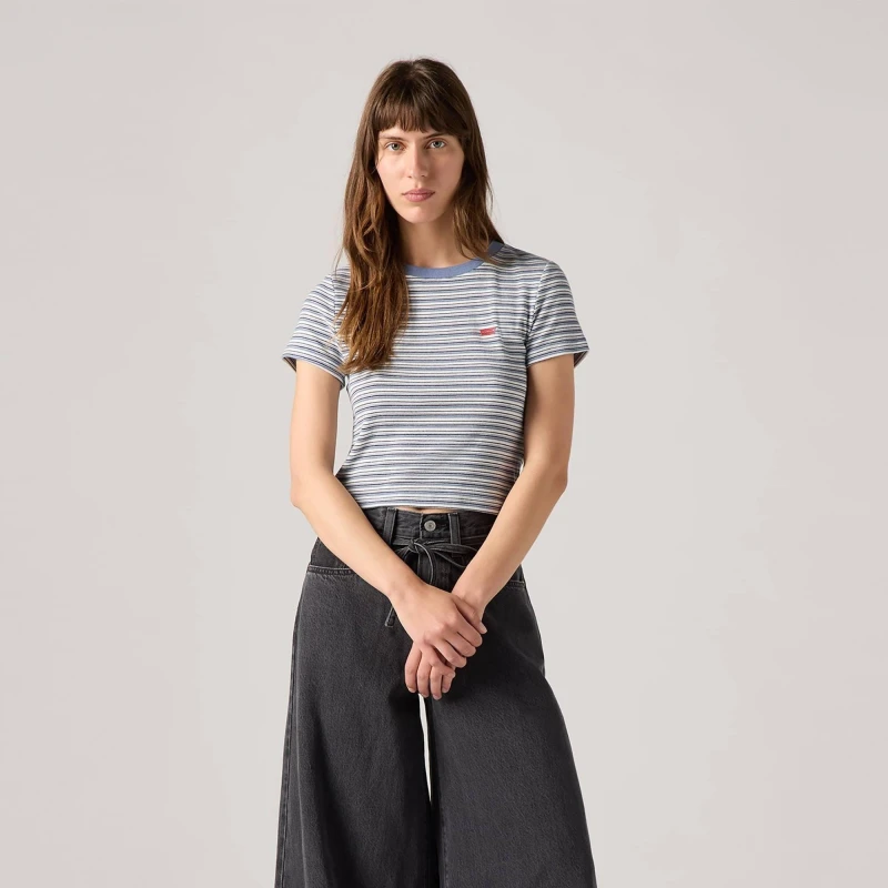 Image of Levis Essential Sporty Tee - Womens - M - Blue