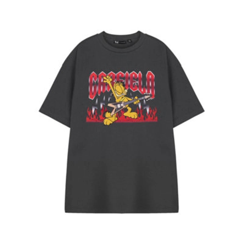 Image of Garfield Garfield Short Sleeved T-Shirt in Grey Size: Small Grey S Unisex 5063203904563