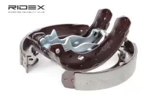 Image of RIDEX Brake Shoes FORD,MAZDA 70B0139 1550225,1695033,1737303 Brake Shoe Set,Brake Lining 1802623,1894327,8V512200AA,E4B12200AA,8V512200AB,8V512200AC